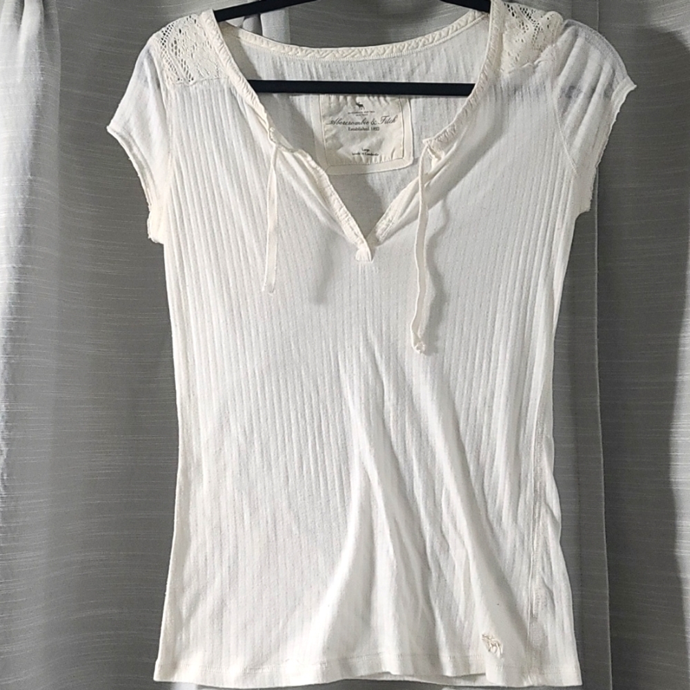 Abercrombie & Fitch White Lace Shirt Large